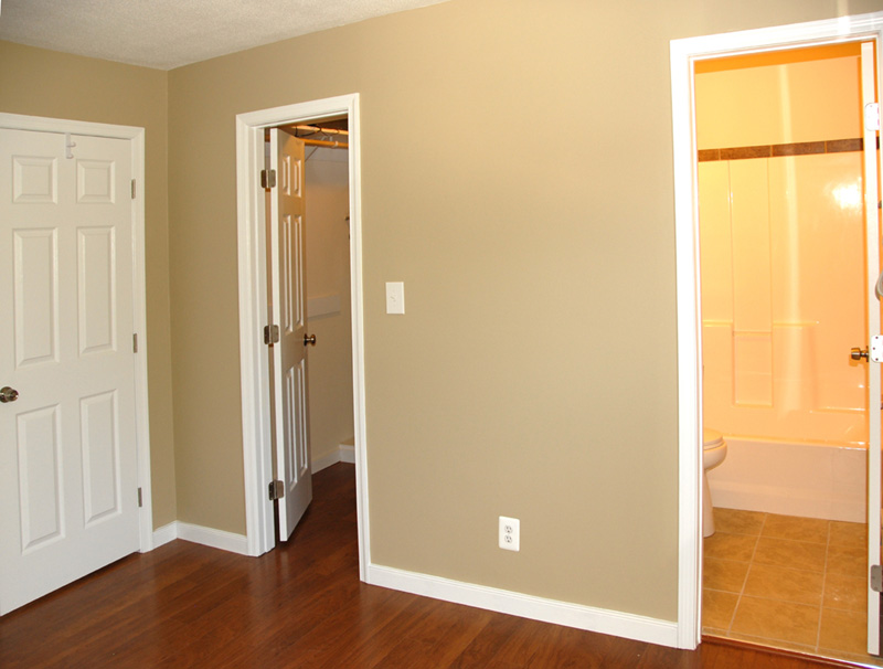 03_bdrm_wall